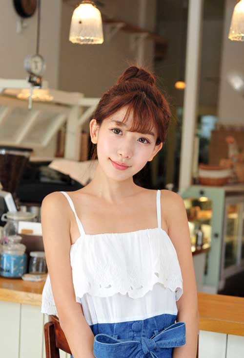 “小林志玲”陈潇超性感COS欣赏 豪乳露底看着好羞射