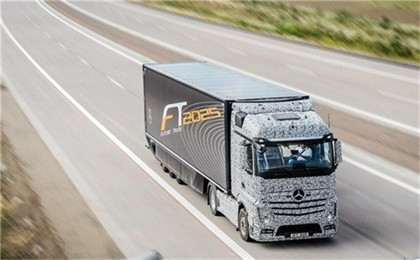 英国进行无人驾驶HGV测试 未来实现无人卡车!