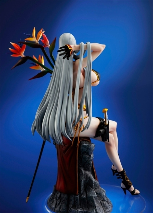 《战场女武神》泳装手办公布 胸比头还大!