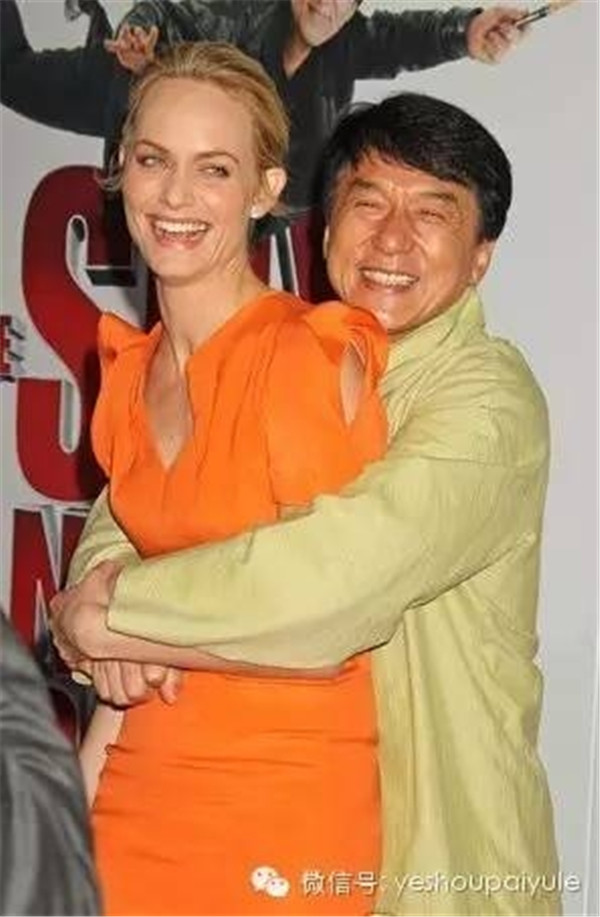 娱乐圈忒开放 如此亲密真的好么