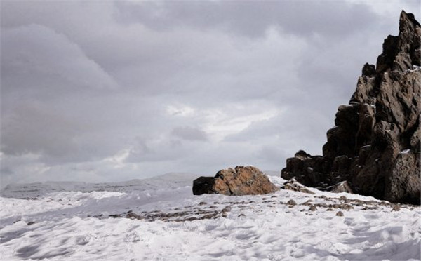 虚幻4制作的风景图 画面逼真出乎您的意料