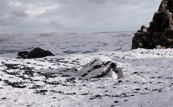 虚幻4制作的风景图 画面逼真出乎您的意料