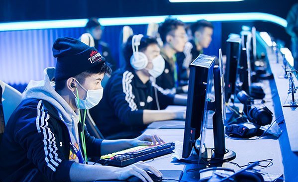 《逆战》TGA冬季赛现场实况曝光 17岁小孩惊人夺冠