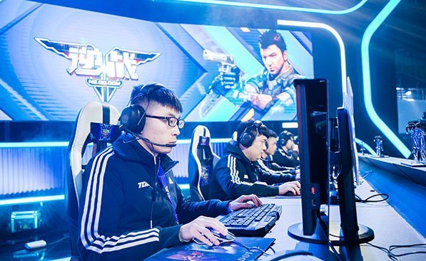 《逆战》TGA冬季赛现场实况曝光 17岁小孩惊人夺冠