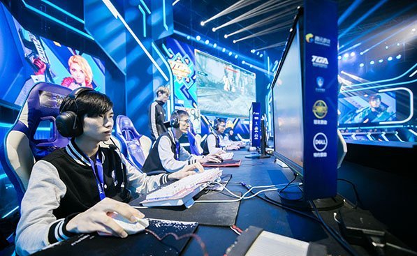 《逆战》TGA冬季赛现场实况曝光 17岁小孩惊人夺冠