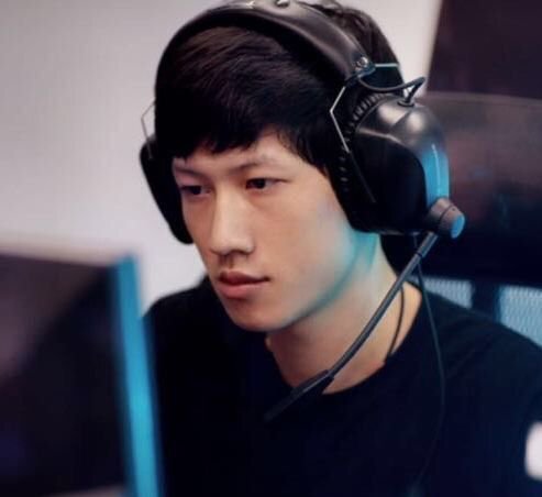 谁能代表中国主播前往PGI? 来斗鱼为你喜欢的主播打call