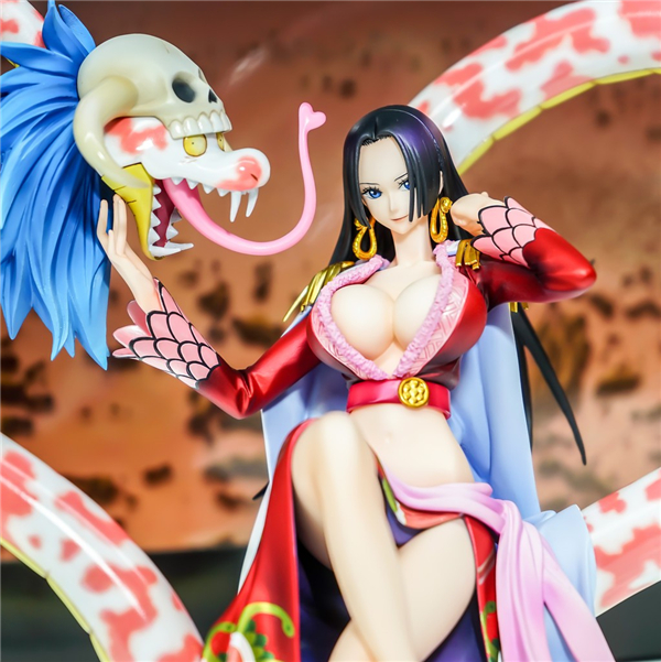 《海贼王》女帝性感手办赏 豪乳吸睛姿势撩人