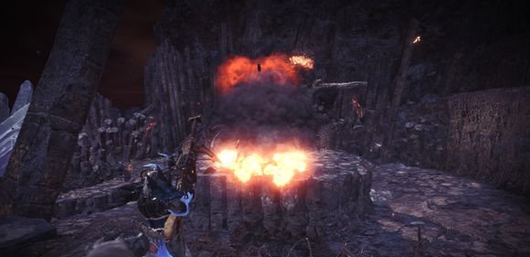 怪物猎人世界贯穿重弩冰凌蔷薇配装推荐