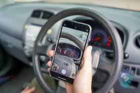 使用iOS17进行汽车仪表盘警报识别