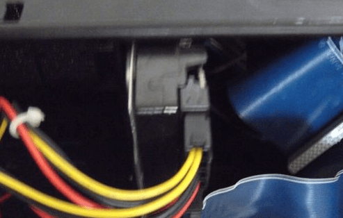 电脑怎么把主机拆开?拆卸电脑主机步骤一览 电脑怎么把主机拆开?拆卸电脑主机步骤一览