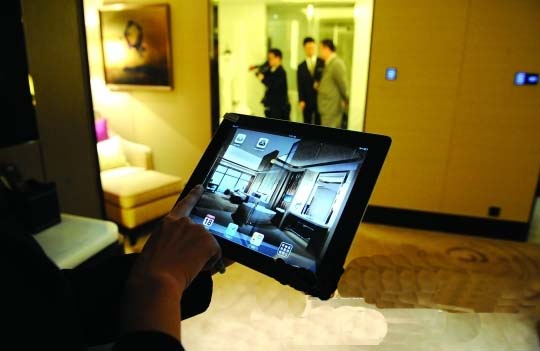 酒店越来越高级  iPad2成遥控器