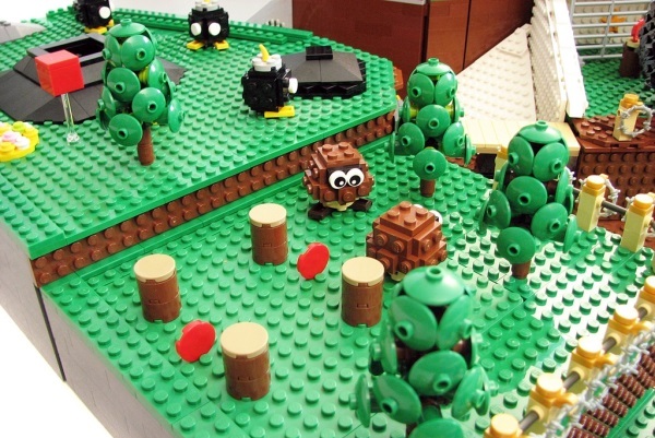 还记得这关吗？乐高还原超级马里奥64炸弹王国场景