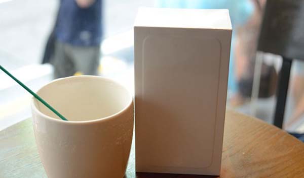 iPhone 6 Plus开箱照预览 割那个肾好呢?