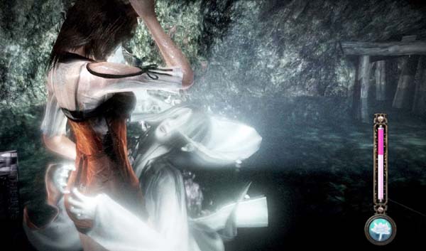 零:濡鸦之巫女福利图片欣赏 比基尼加湿身