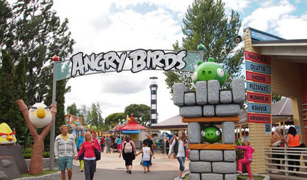好耶!中国日后将有9座愤怒的小鸟主题公园