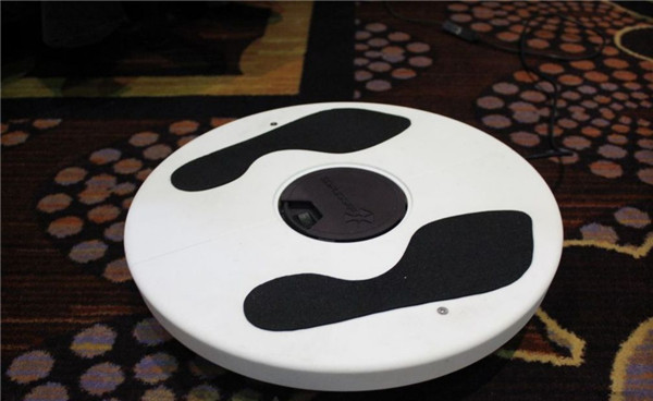 新型控制器“脚柄”3DRudder亮相 可用脚玩FPS