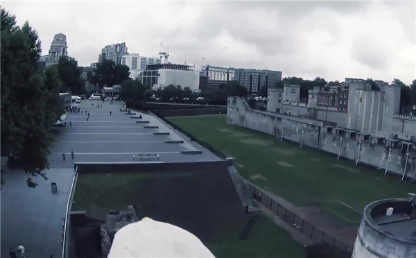 《刺客信条:枭雄》创意宣传片：鹰眼视角下的伦敦