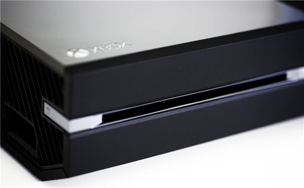 微软Xbox One新机型即将发布 更轻且更好