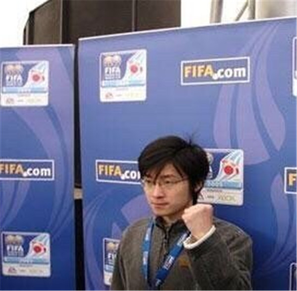 被滴滴司机挑断手筋的电竞选手 原来获奖有这么多