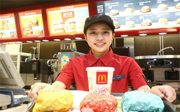 《精灵宝可梦GO》与麦当劳联姻 吃麦当劳可找精灵球