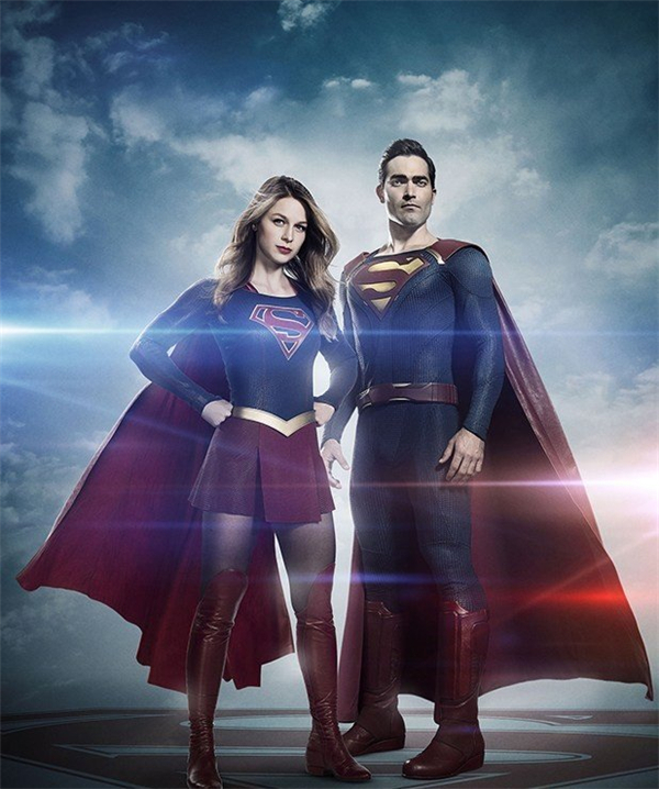 《女超人》超人定妆照曝光 红蓝相见尽显霸气