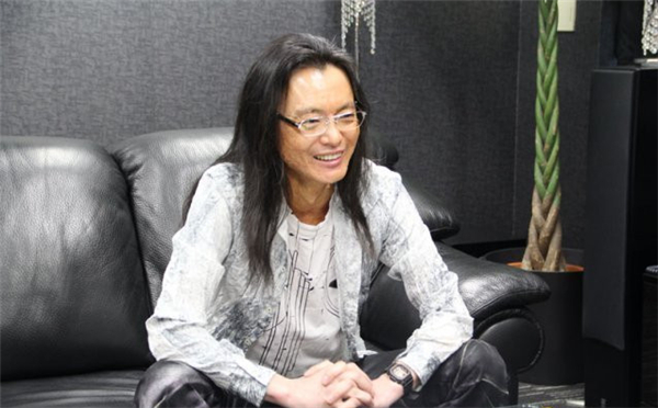 业界名人 坂垣伴信称《恶魔三人组2》将登陆PC平台