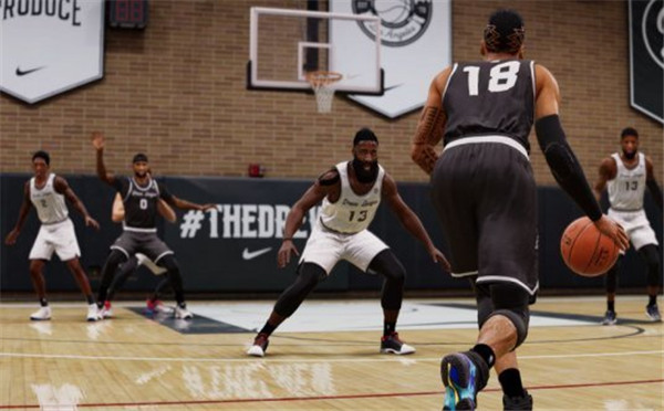 《NBA Live 18》发售日公布 火箭队哈登上封面!