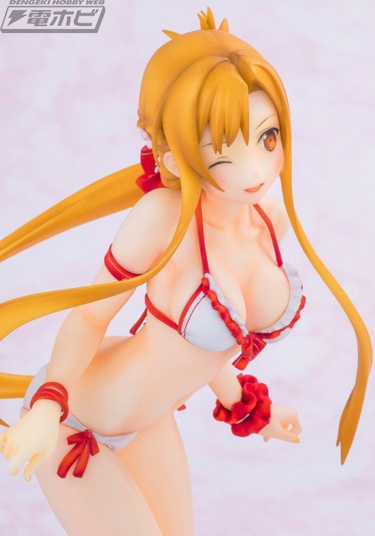 《刀剑神域》亚丝娜泳装手办赏 性感身材展露无遗