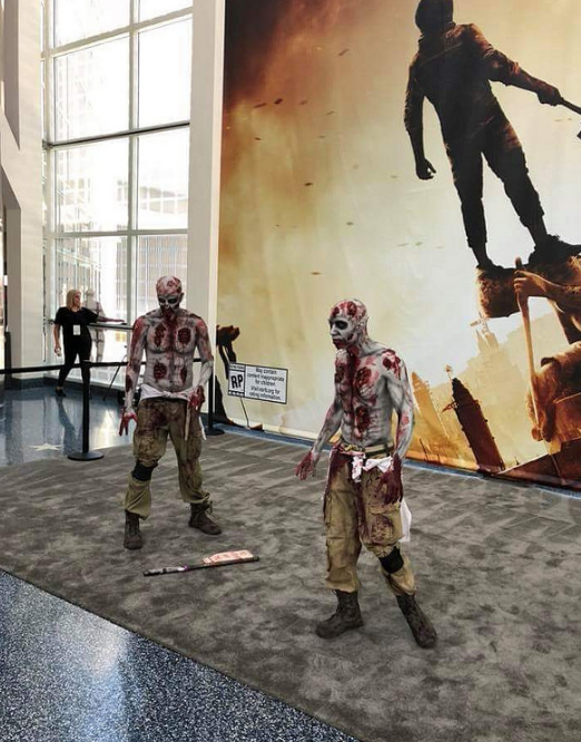 《消逝的光芒2》宣传下血本 超逼真僵尸COS及巨幅海报