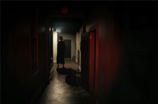 前所未有的全屏体验! 在电影院超大银幕上玩《P.T.》