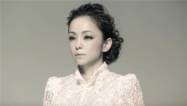 一个时代落幕! 日本歌坛天后安室奈美惠宣布正式引退