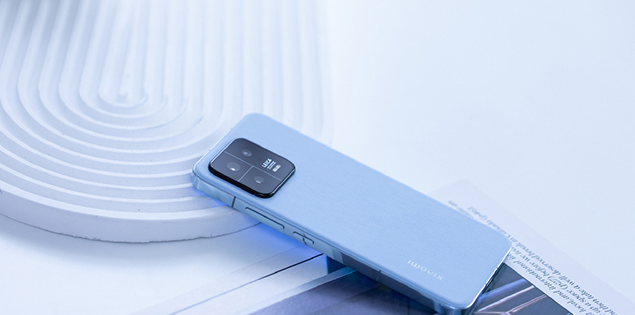 小米13能插内存卡吗