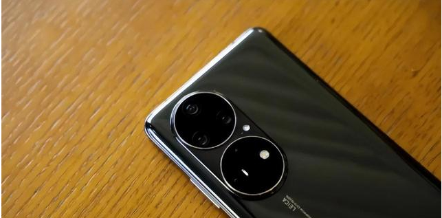 华为P50E怎么关闭杂志锁屏