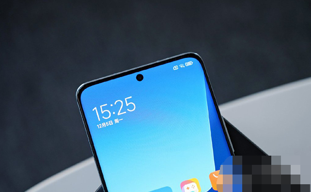 小米13Pro采用了oled屏幕吗