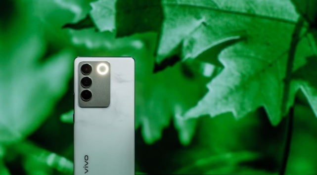 vivoS16怎么设置字体样式