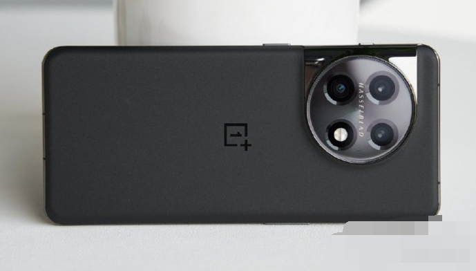 一加Ace2屏幕是什么