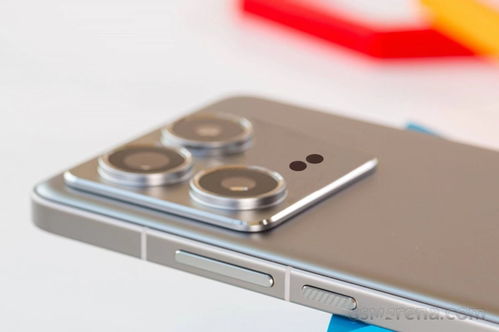 小米15Pro与苹果16哪个更值得入手