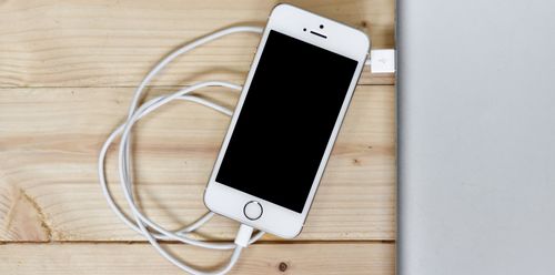 苹果充电器为什么不推荐使用非官方认证充电器-探究苹果设备使用第三方充电器的风险与影响