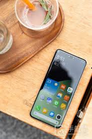 小米手机运行内存12G和4G区别