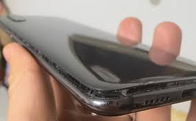 iQOO手机电池鼓包原因探析-iQOO手机电池鼓包如何有效解决与预防！