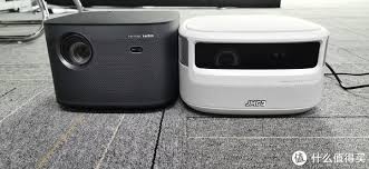 极米H3与坚果J9有何不同