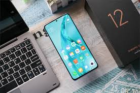 小米12是否是曲面屏