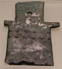 世界上最早发明和使用生铁的国家是哪个