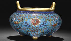 景泰蓝工艺中填充颜色的材料是什么