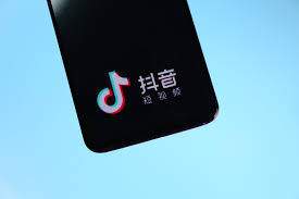 抖音可以看2025央视蛇年春晚直播吗
