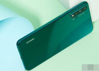 华为nova5pro对比荣耀20pro哪个更好?两者配置参数区别对比介绍