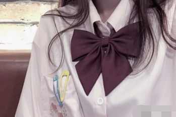 抖音app如何拍摄大金牙特效?大金牙特效拍摄方法教程