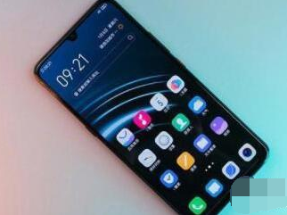 红米k20pro对比iQOO哪个更好?两者性价比区别实用评测对比介绍