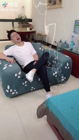 抖音透明人如何拍摄？透明人拍摄方法介绍